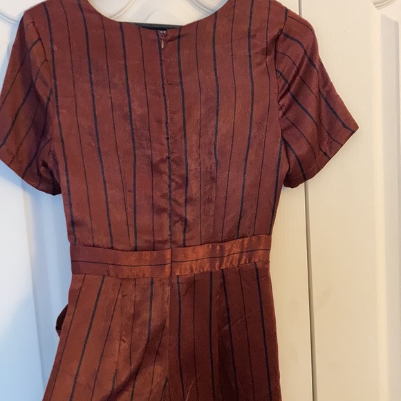 Burgundy striped satin jumpsuit - Picture 6 of 6